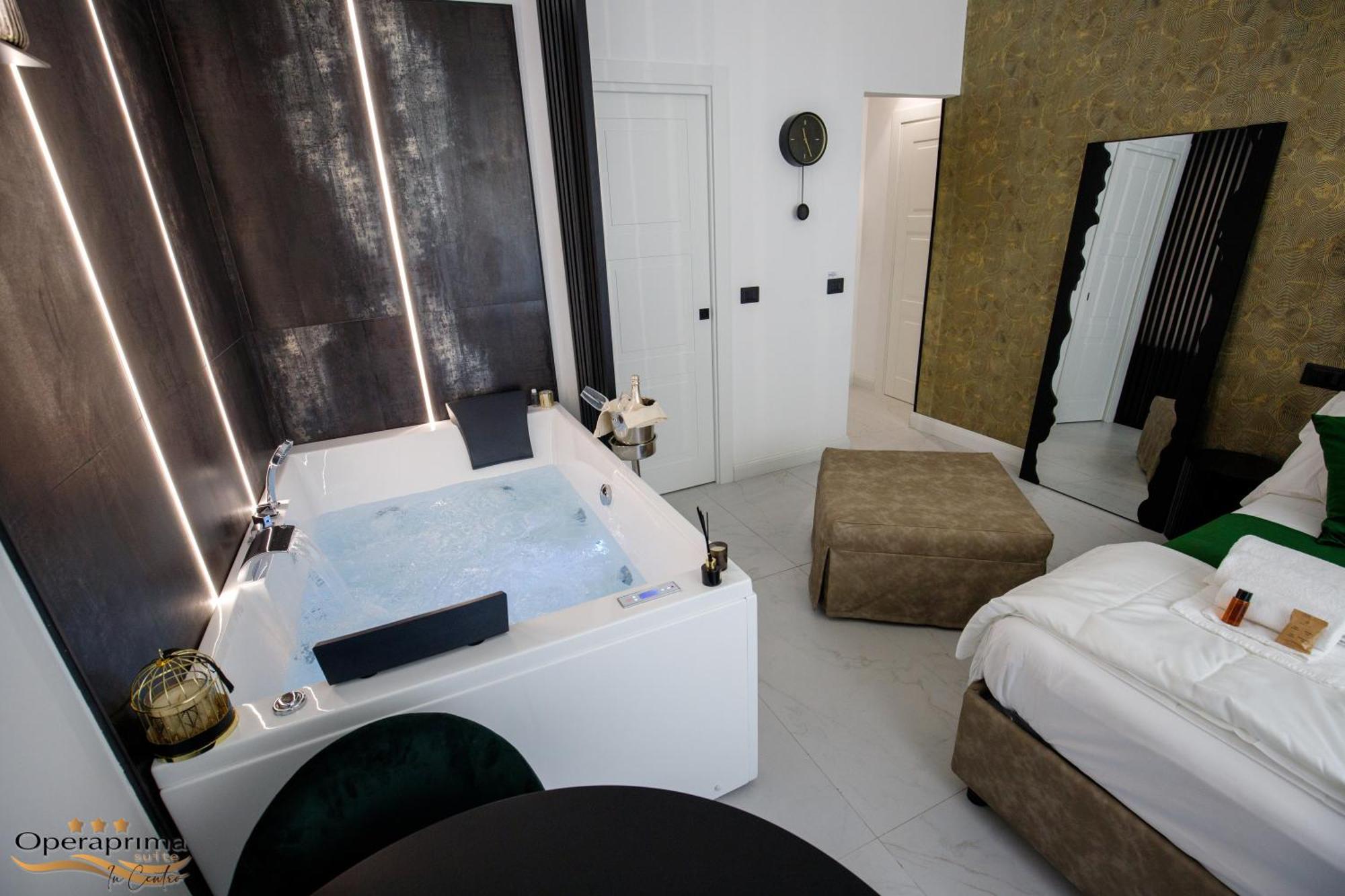 Operaprimasuite In Centro Gasthof