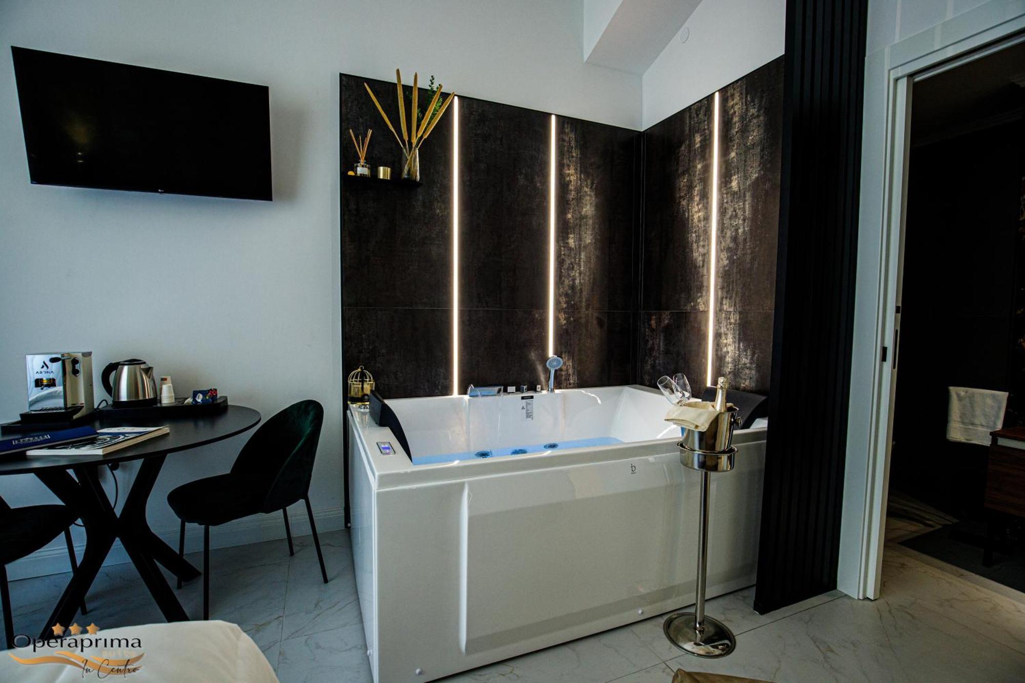 Guest house Operaprimasuite In Centro *