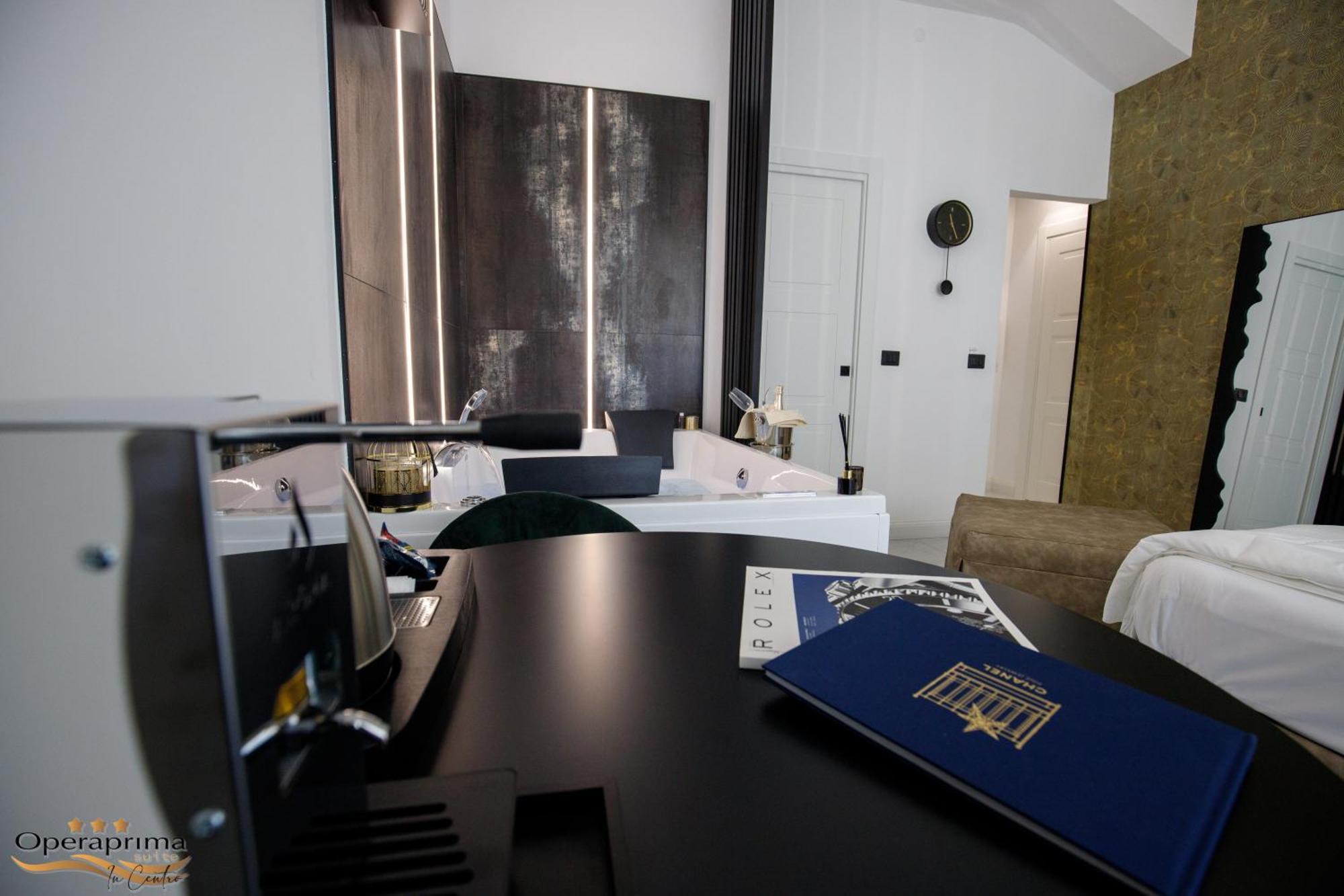 Operaprimasuite In Centro
