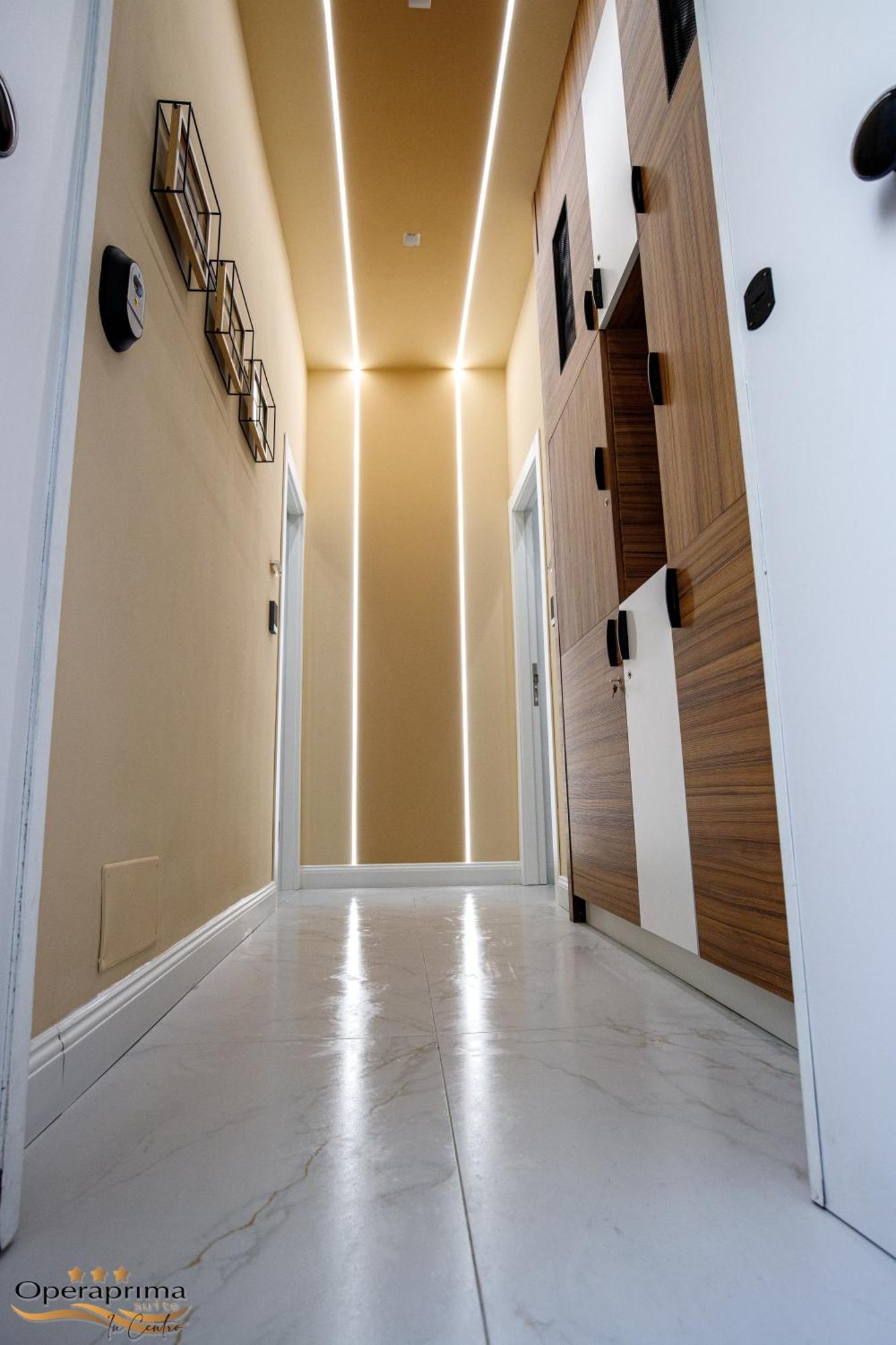 Operaprimasuite In Centro Guest house